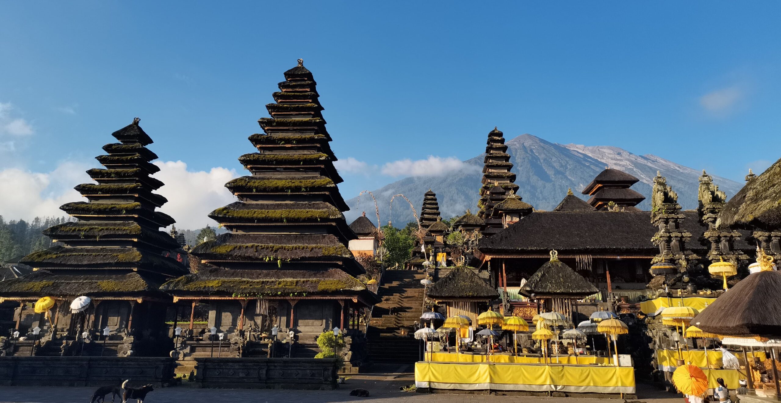 templo pura besakih bali