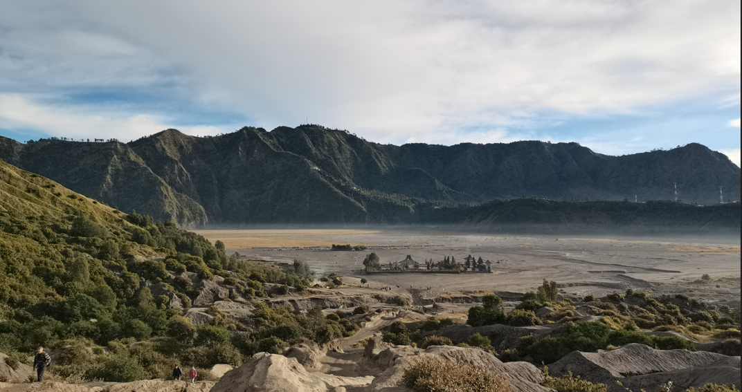 vistas desde el crater del bromo