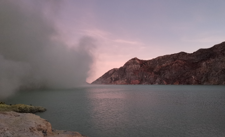 volcan ijen interior sol