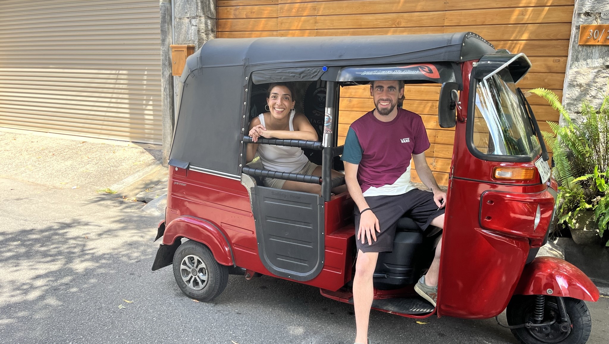 Tuk Tuk Sri Lanka