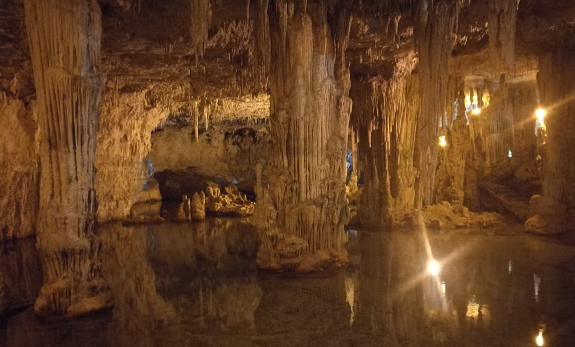 Grotta di Neptuno