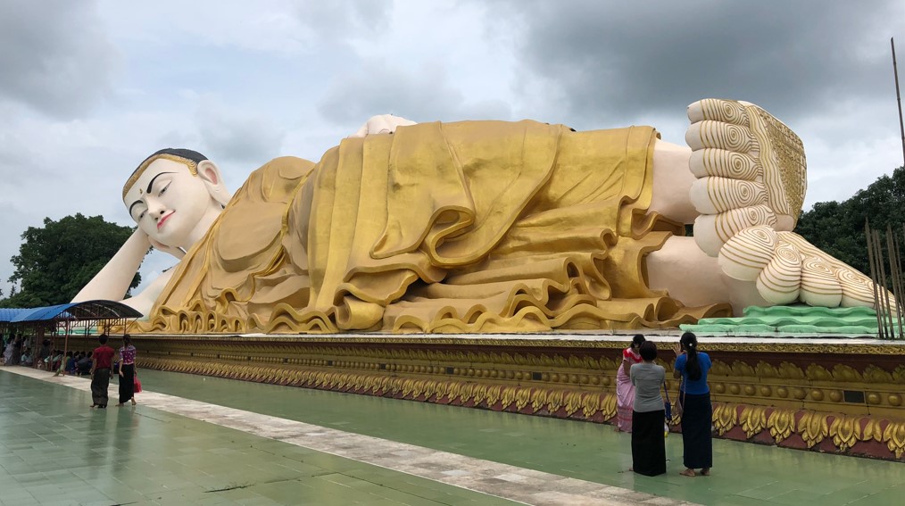 Shwethalyaung Buddhist Temple